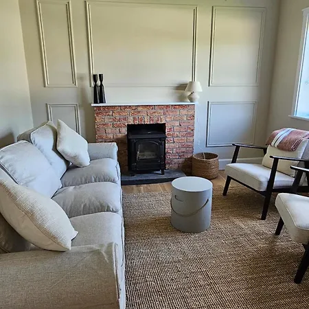 Three Bedroom Cosy Quiet Luxury In The Burren Wild Atlantic Way *