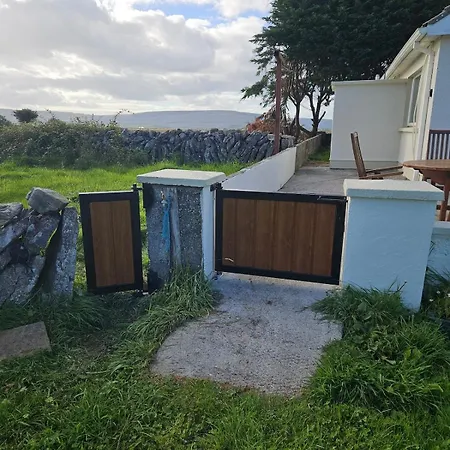 Three Bedroom Cosy Quiet Luxury In The Burren Wild Atlantic Way Holiday home