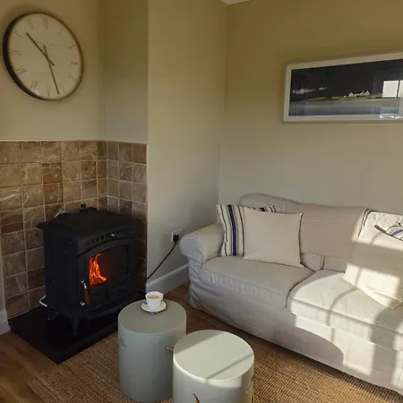 Three Bedroom Cosy Quiet Luxury In The Burren Wild Atlantic Way Holiday home Galway