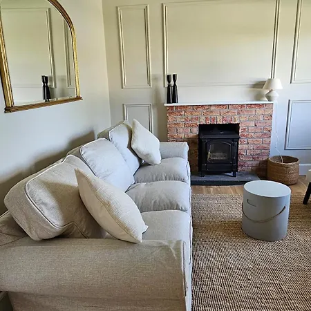 Three Bedroom Cosy Quiet Luxury In The Burren Wild Atlantic Way Holiday home Galway