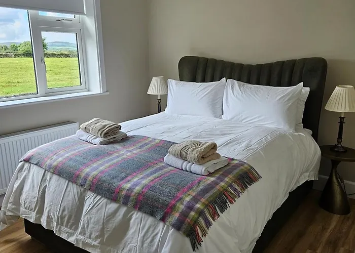 Three Bedroom Cosy Quiet Luxury In The Burren Wild Atlantic Way 別荘 *